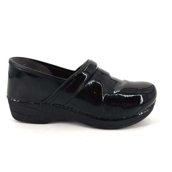 Dansko XP 2.0 Professional Patent Leather Clogs Size 41 US 10.5 Nursing Workwear - Picture 1 of 8